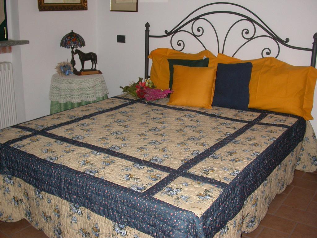 Borgarello Agriturismo Maiocchi 빌라 객실 사진